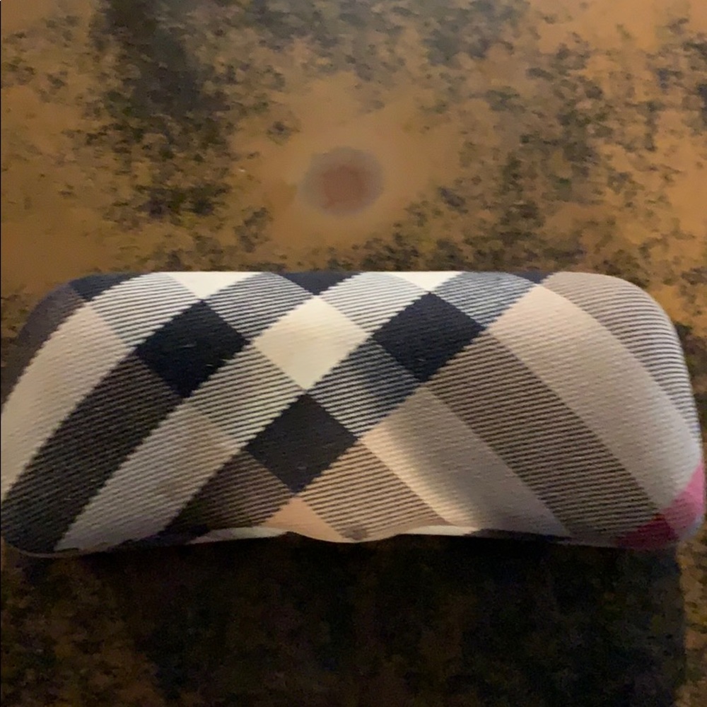 Burberry sunglasses case